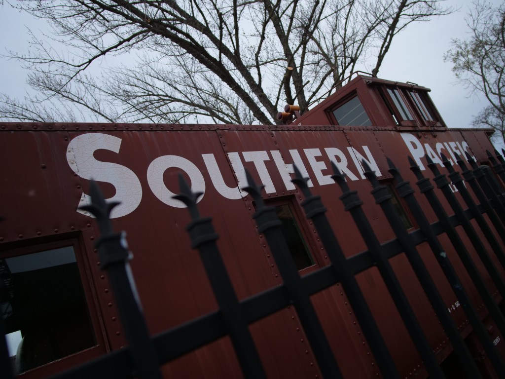 This image has an empty alt attribute; its file name is p1011520.jpg